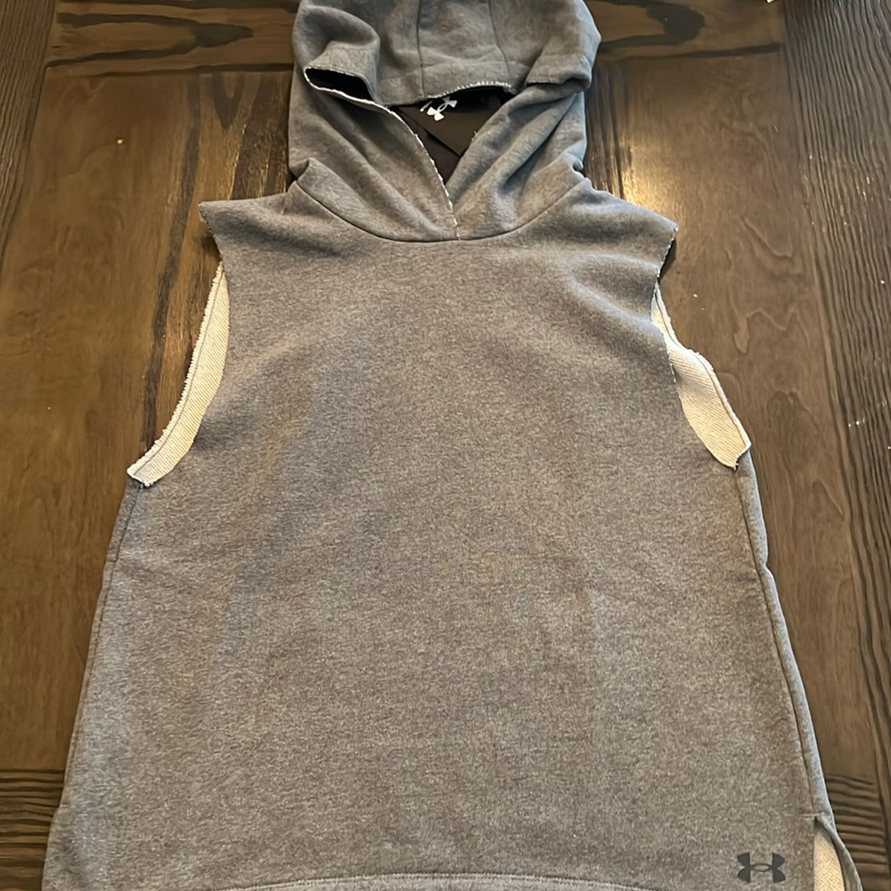 NWT under armour terry sleeveless hoodie
